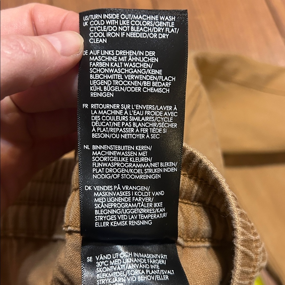 Liverpool Drawstring Pants - Picture 11 of 12